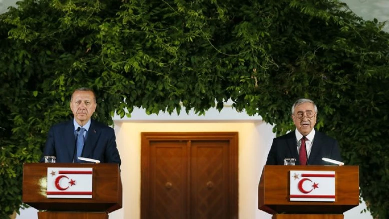 «Θερίζει» η πείνα στα Κατεχόμενα: Περικοπές μισθών και φορολόγηση των καζίνο από την ψευτοκυβέρνηση   – Στην «κόλαση» στέλνει η Moody’s 20 τουρκικές τράπεζες